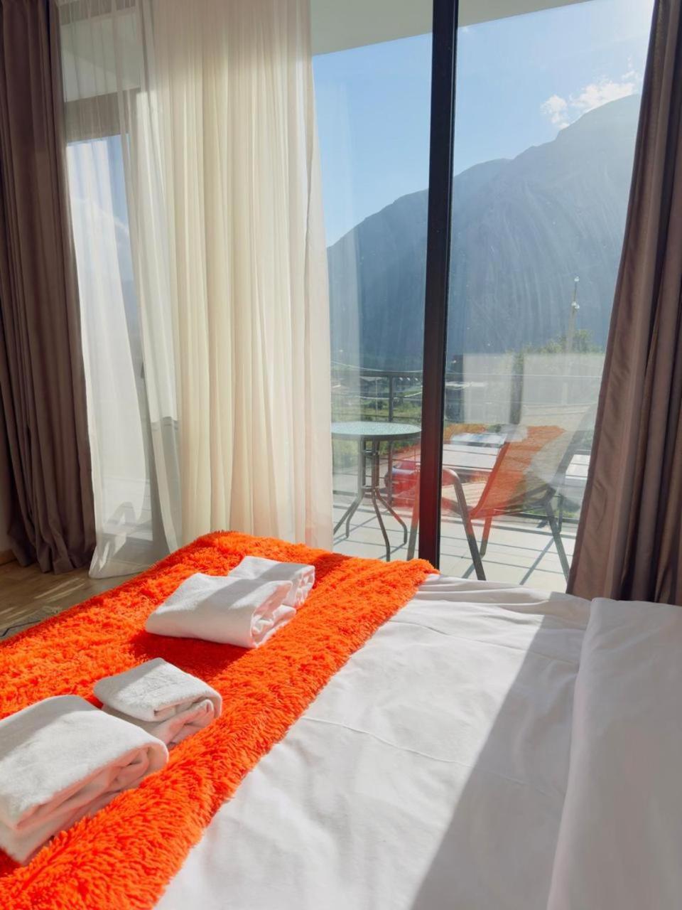 Chalet Kazbegi Hotel Eksteriør billede